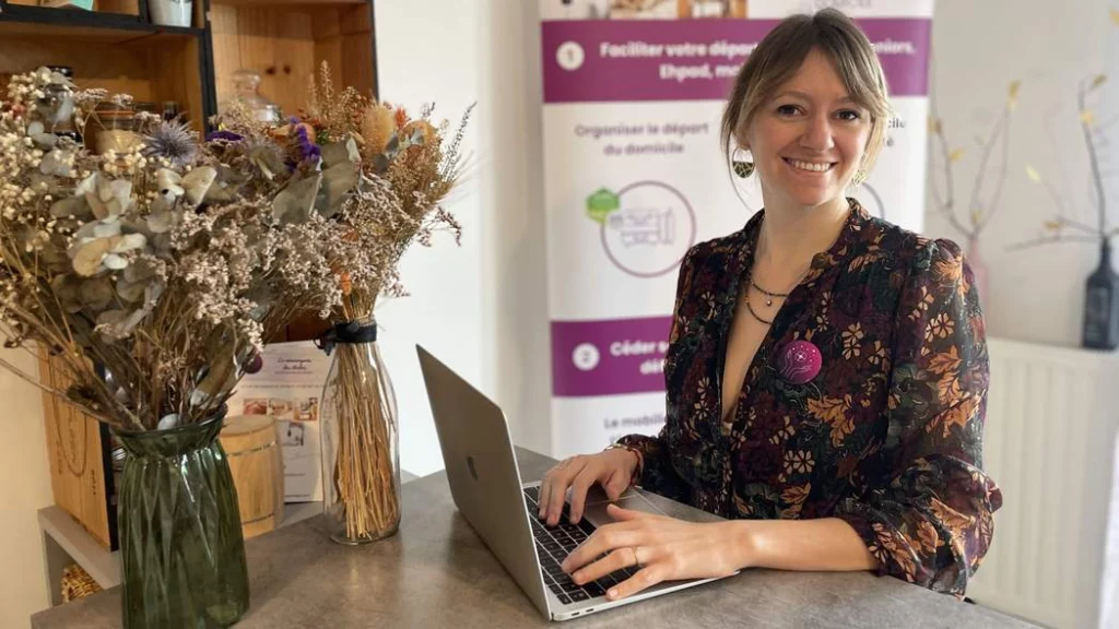 Je suis Coralie, la fondatrice de La conciergerie des étoiles et je vous propose de vous accompagner pour une transition sereine vers la,maison de retraite